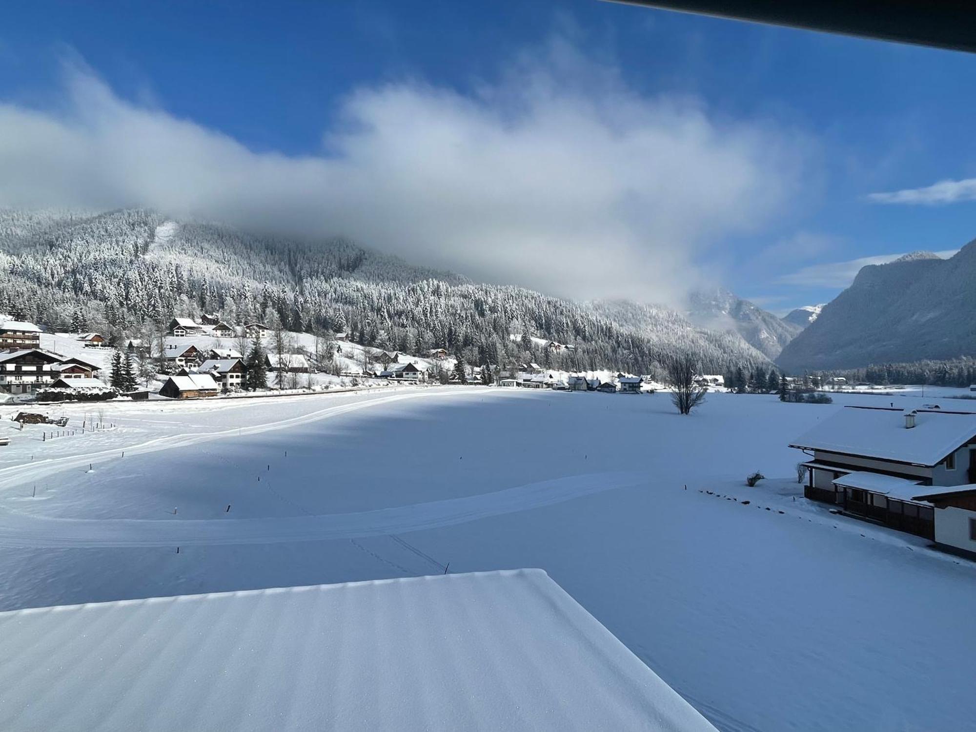 Almsternderl 2.0 - Gemuetliches Appartment In Gosau Eksteriør bilde